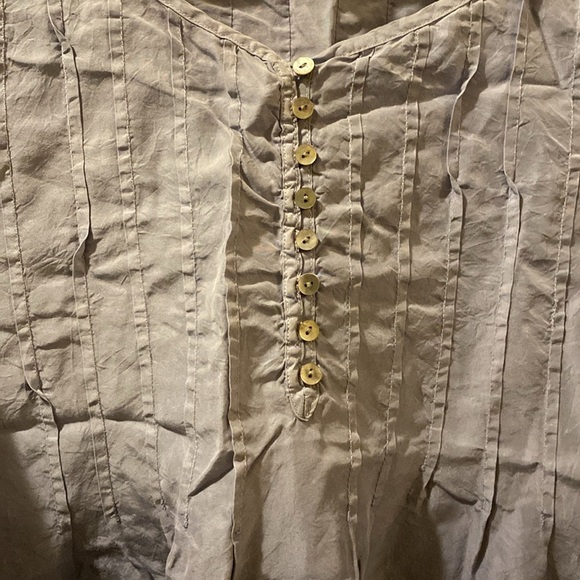 J. Jill women’s Blue Casual Shirt - 100% silk - large - peasant blouse style - Picture 4 of 7